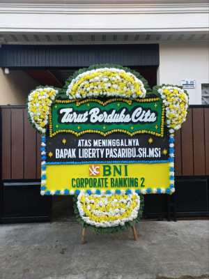 Papan Bunga Duka di Bacan Barat Utara