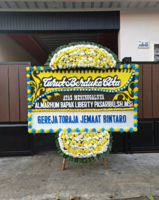 Papan Bunga Duka di Bacan Barat Utara